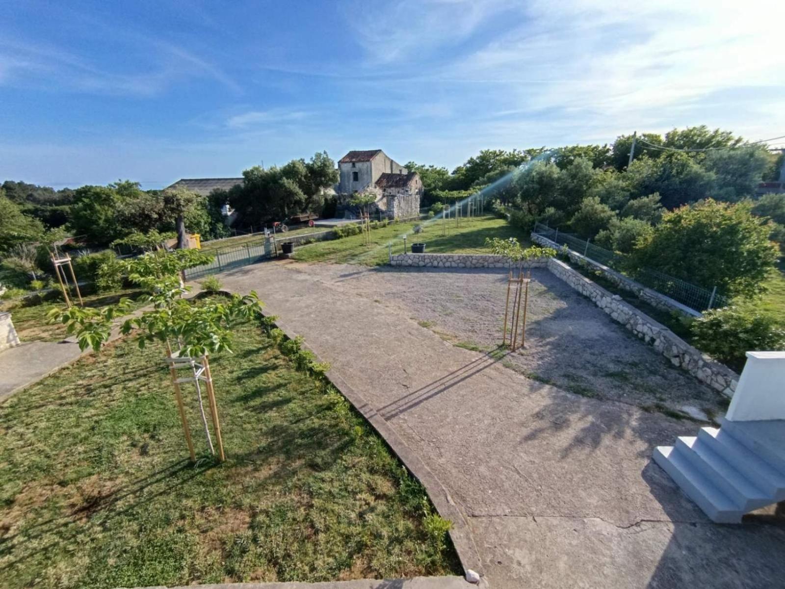 Apartment Martina Rab Town Luaran gambar